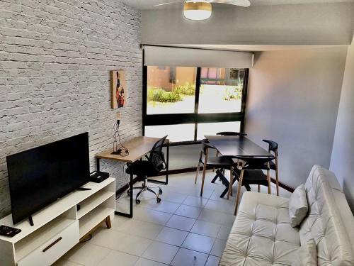 Boca do Rio Apartamento | Flat vista mar com estacionamento incluído