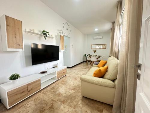 Agüimes Apartamento | Flat with jacuzzi in suite