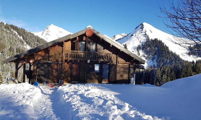 Le Praz de Lys Chalet De Esquí | Flat within chalet with superb view - 10 people