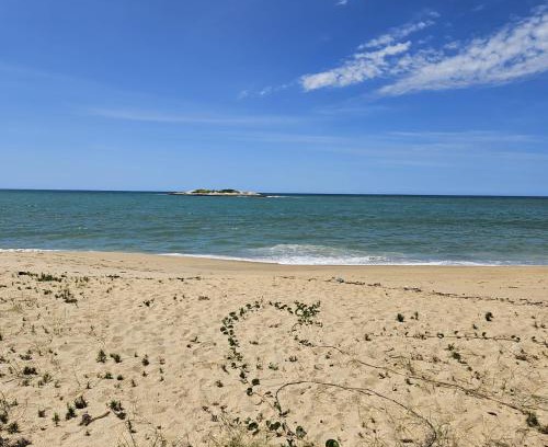 Barra de Sao Joao Apartamento | FLATS Beira Mar Prainha Barra de Sao Joao - Rio das Ostras