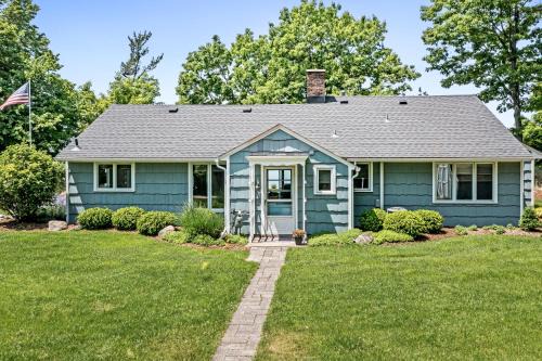 West Olive Casa | Fletcher Cottage near Grand Haven