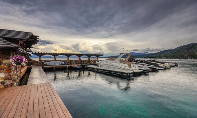 Tahoe Pines Casa | Fleur Du Lac 21 By Tahoe Getaways - Lakefront Monthly Rental with Pool, Tennis, Gym, Boat Slip