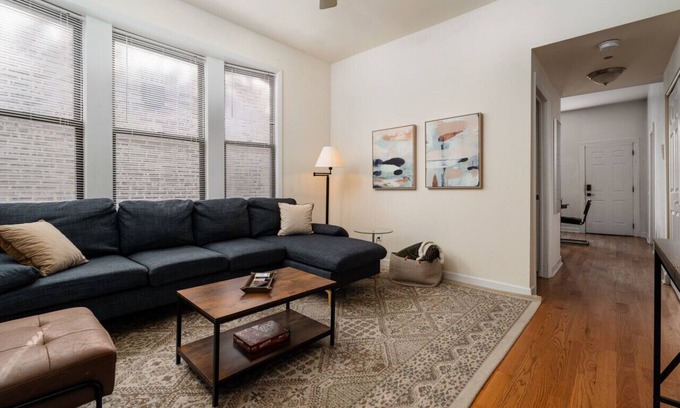 West Town Apartamento | Flexhome Ukrainian Village 2BR D2