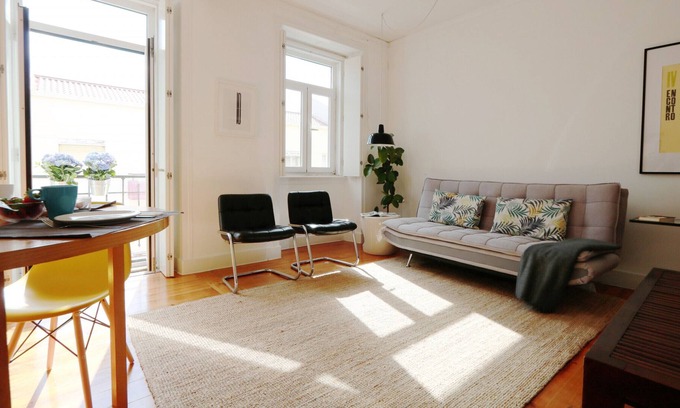Alto do Pina Apartamento | FLH Alameda Charming Flat I