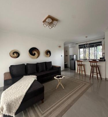 Muyenga Apartamento | Flic And Flac Apartments Apt 5