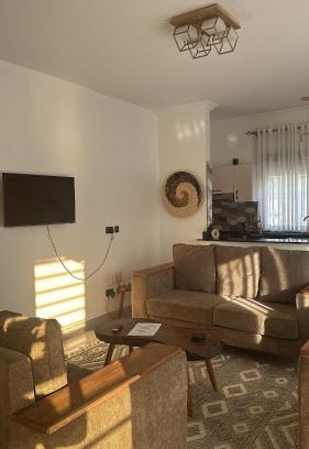 Muyenga Apartamento | Flic and Flac Apartments Apt 8