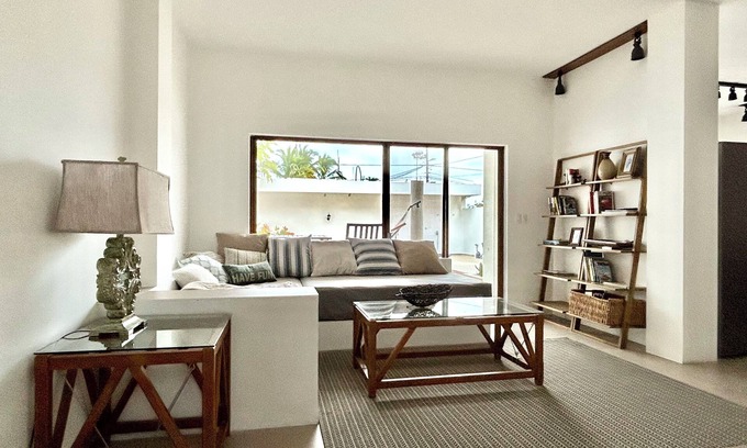 Puerto Villamil Casa | Flip Flop House - Cosy house in the heart of town