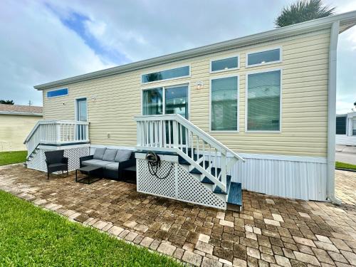 Nettles Island Casa | Flip Flop Inn amazing 1 bedroom 1 bath beach bungalow