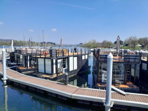 Castelletto Sopra Ticino Alquiler De Eote | Floating Experience Black Pearl, Lago Maggiore