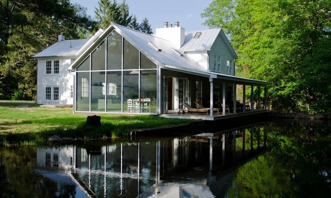 Town of Highland Casa | Flotantes granja: actualización imponente en cuento entorno, 2 horas de Nueva York