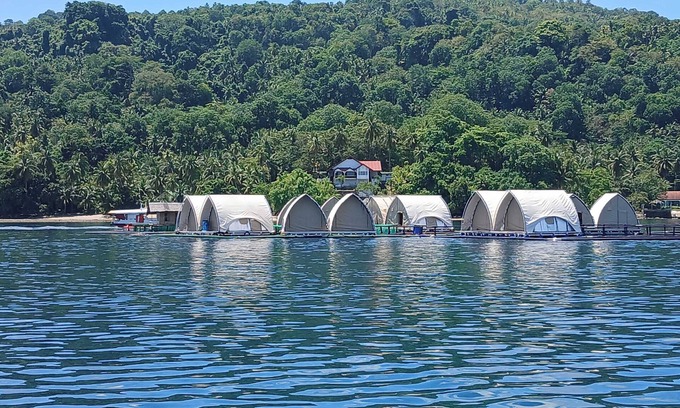 Kaputian Alquiler De Eote | Floating Home in Reef Resort Unit 5