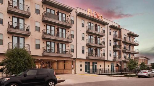 North Loop Apartamento | Flora in Austin