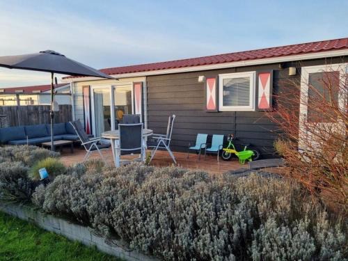 Serooskerke Chalet De Esquí | Florence 4 Comfortable holiday residence