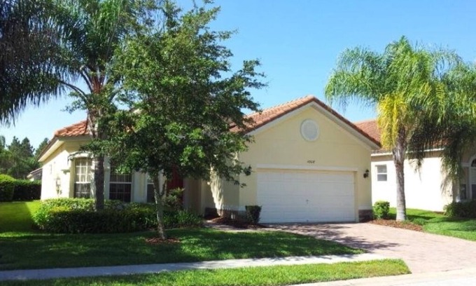 Hillcrest Estates Villa | Florida Tuscan Villa