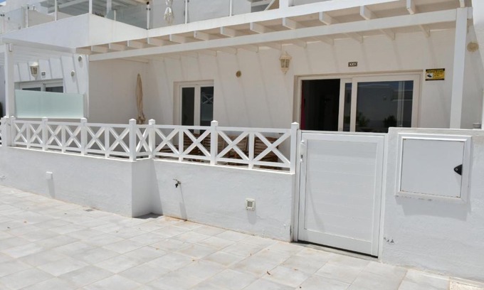 Playa del Cable Apartamento | Flower Beach 14