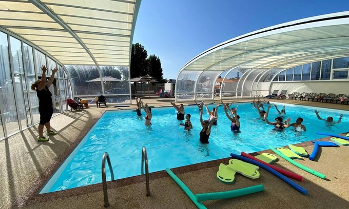 LʼAiguillon-sur-Mer Casa | Flower Camping Le Pré des Sables *** - Mobile home Comfort 34m2 2 bedrooms - PMR + TV 4 persons