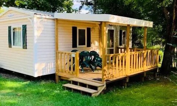 Saint-Vincent-de-Cosse Casa | Flower Camping Le Tiradou *** - Mobil-Home Standard 27,50m2 (2 bedrooms) + covered terrace 11m2 4 people