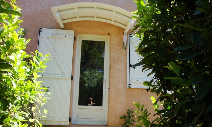 Taglio-Isolaccio Casa | FOLELLI, TAGLIO-ISOLACCIO, MORIANI-BEACH F3 totalmente equipado