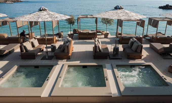 Jala Hotel | Folie Marine Beach Hotel & Club