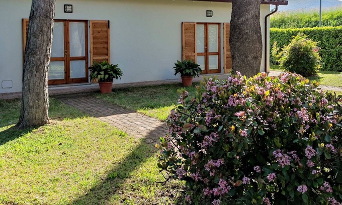 Foligno Casa | Foligno holiday accommodation with swimming pool and garden
