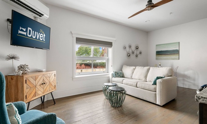 Downtown Charleston Apartamento | Folly Suite | In the Heart of King Street!