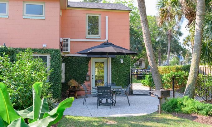 Folly Beach Casa | Folly Vacation 114A Townhouse cerca de la playa, admite mascotas