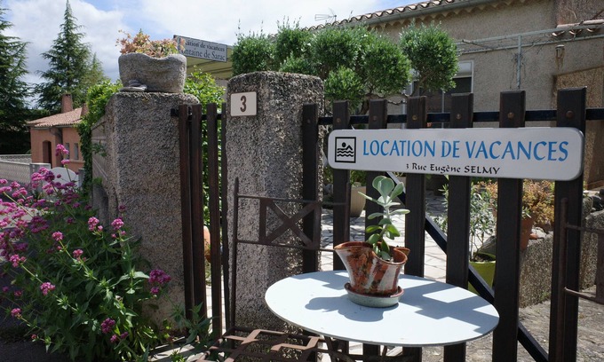 Clermont-l'Herault Apartamento | Alquiler a 500 m del centro de Clermont l'Hérault