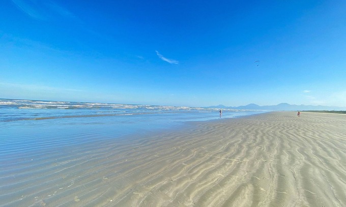 Balneario Gaivotas Casa | Foot in the Sand Beach Seagulls