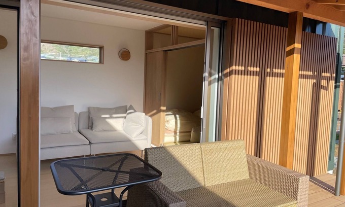 Fujikawaguchiko Alquiler De RV | For 4 peopleWood deck BBQ planGlamping standar / Minamitsuru District Yamanashi