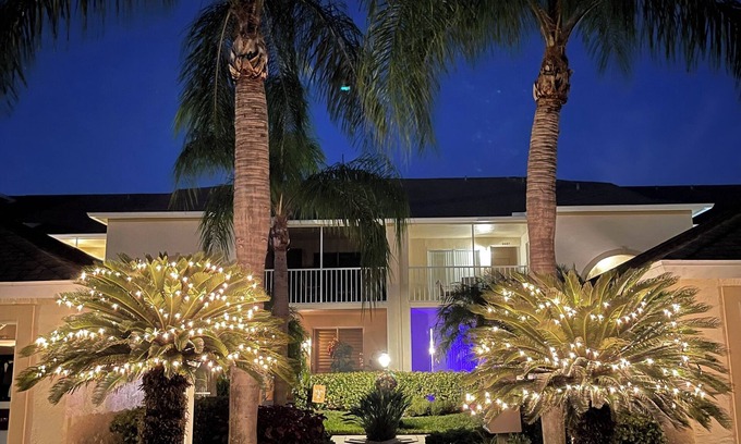 Tara Golf and Country Club Condominio | For Golfers, Cozy 2-bedroom condo with Den, Class A Membership at Tara GC Club