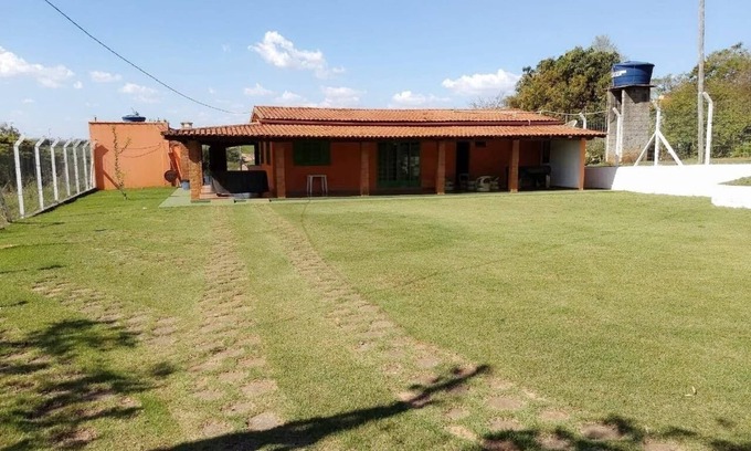 Guape Casa | EN ALQUILER POR TEMPORADA, RANCHO LOS MARGENES DEL LAGO FURNAS EN GUAPÉ.