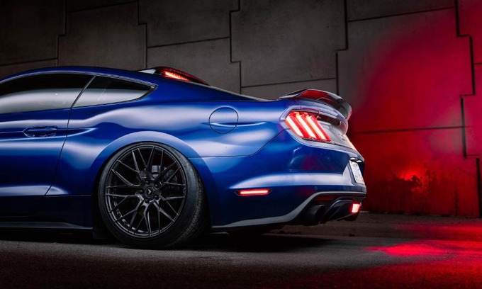Taman Mutiara Apartamento | Ford Mustang 5.0