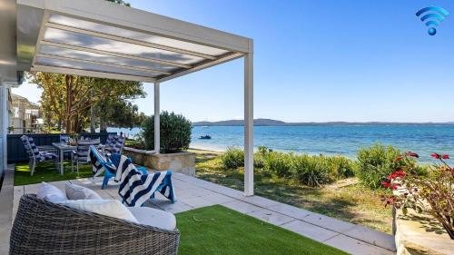 Salamander Bay Casa | Foreshore Bliss