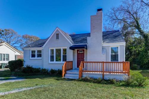 Forest Acres Casa | Forest Acres Boho Home - 2BR