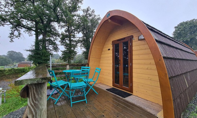 Pouligny-Notre-Dame Casa | Cabaña en el bosque cerca de base náutica con terraza y parking