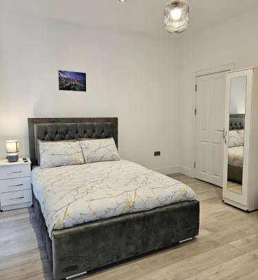 Newham Casa | Forest Edge Inn