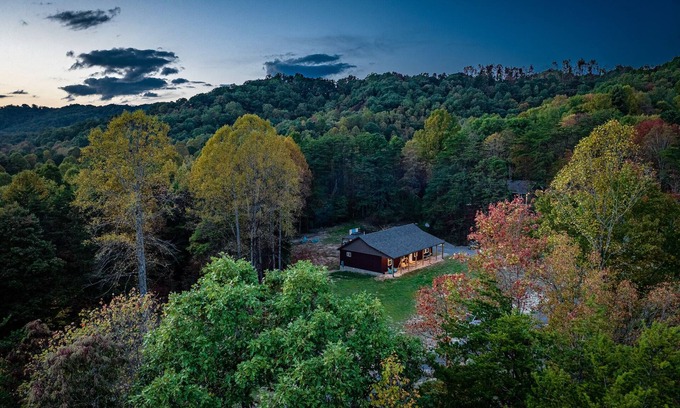 Hico Cabina | Forest Gap - Pizza oven, hot tub, EV charger