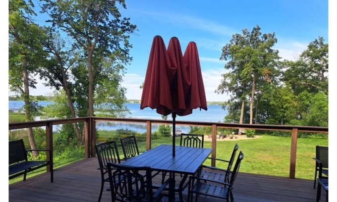 Fergus Falls Casa | Forest Lodge Farm - restful unique modern home on Jewett Lake with space galore!