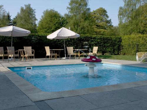 De Bult Casa | Forest Lodge in De Bult near Pool & Restaurant