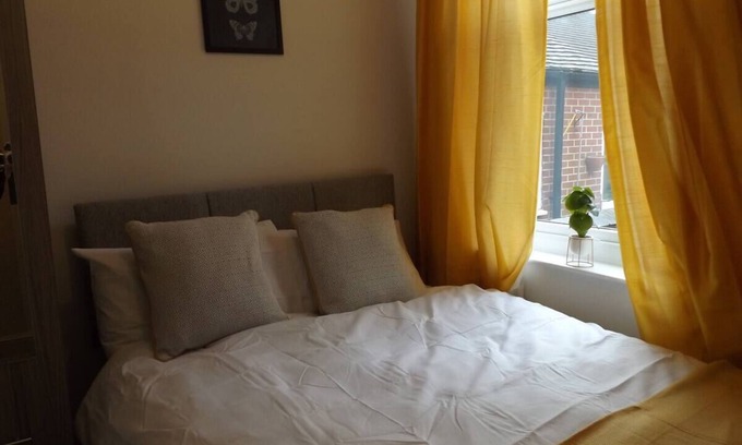Stoke-on-Trent Apartamento | Forest Park House