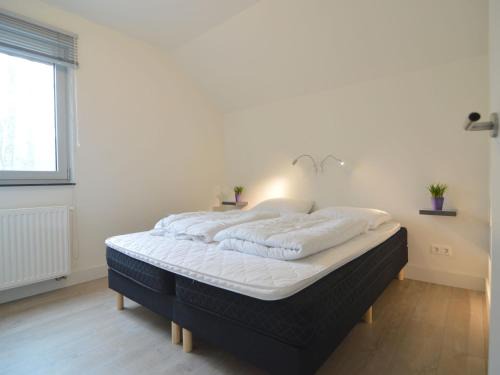 Stramproy Casa | Forest Retreat Near Kempen-Broek