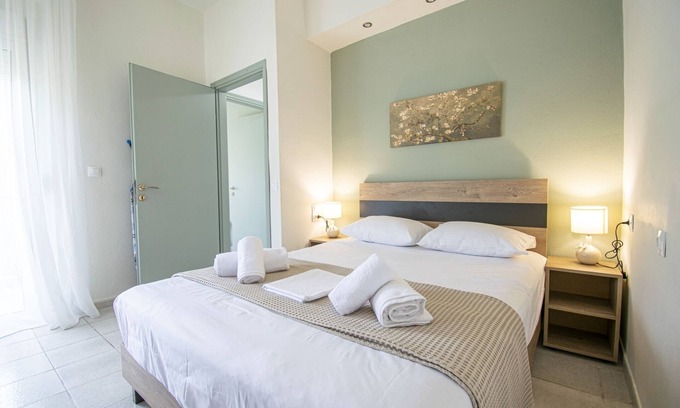 Fourka Apartamento | Forest View Apartment 1 by RentalsPro