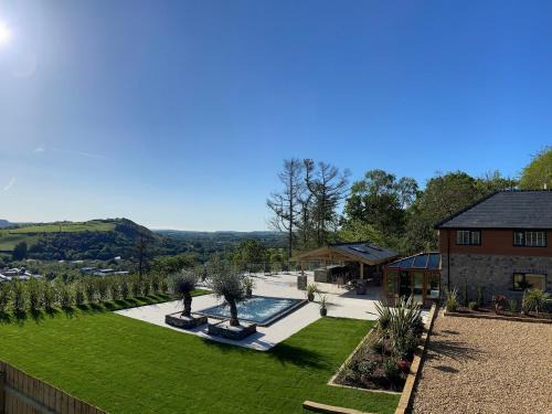 Pontyclun Casa | Forest View