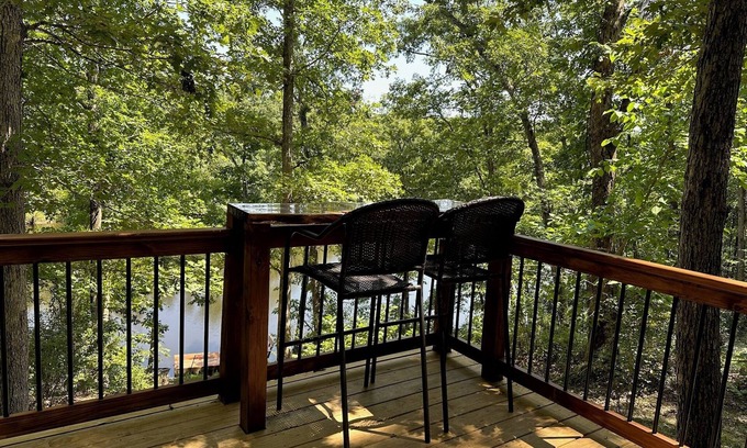 Warrenton Cabina | Forested Oasis