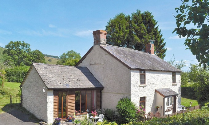 New Radnor Cabaña | Forget Me Not Cottage