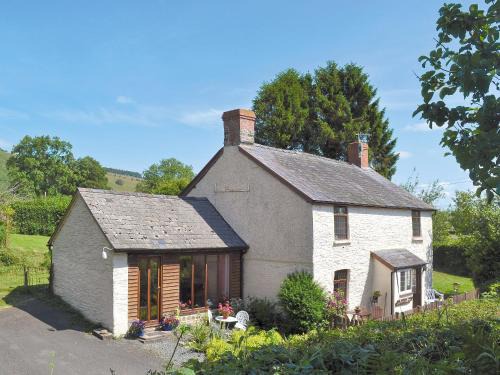 New Radnor Casa | Forget Me Not Cottage