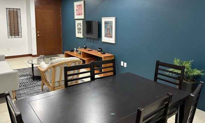 San Felipe Otro | Forget your worries in this spacious and serene space.