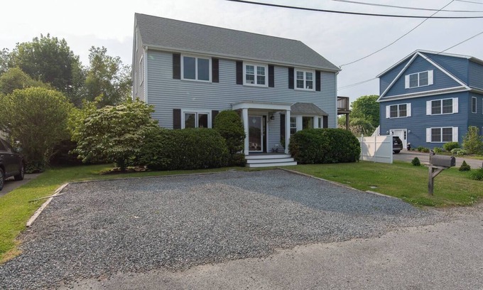 Narragansett Casa | Forget your worries in this spacious and serene space