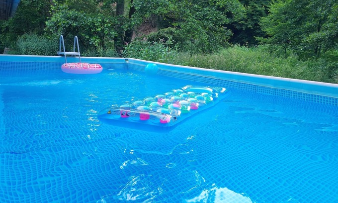 Schladern Casa | Former. Mill vacation home. Secluded location, close to nature, lots of space. Ideal for groups.