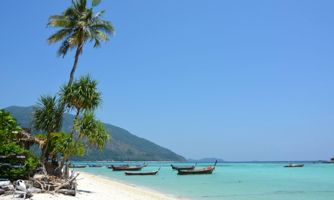 Satun Hotel | Forra Diving Resort - Sunrise Beach - Koh Lipe